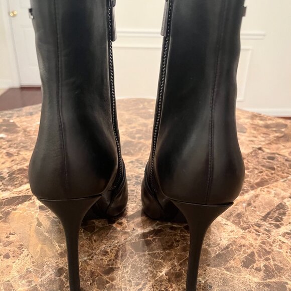Michael Michael Kors Blaine Black Leather Booties Size 6 - Picture 7 of 16